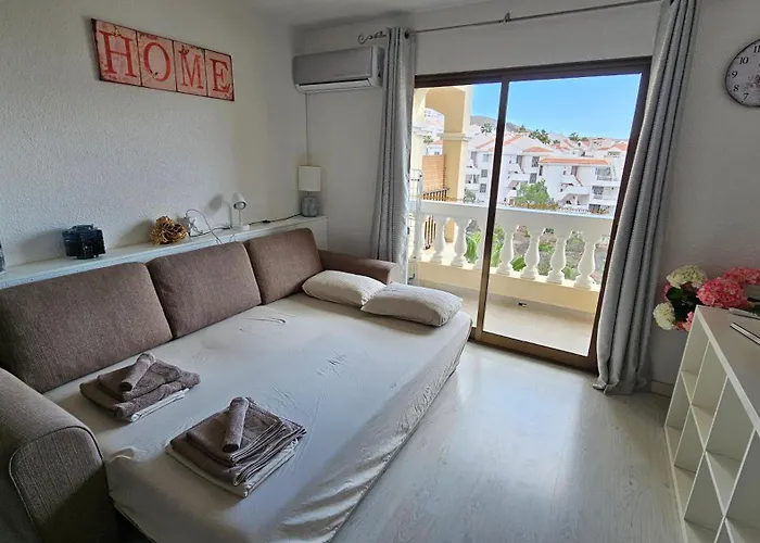 Cristianos Heated Pool Sea View Ac דירה *