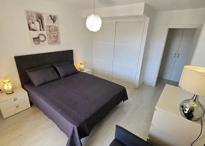 Cristianos Heated Pool Sea View Ac דירה