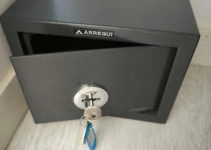 Cristianos Heated Pool Sea View Ac דירה לוס כריסטיאנוס